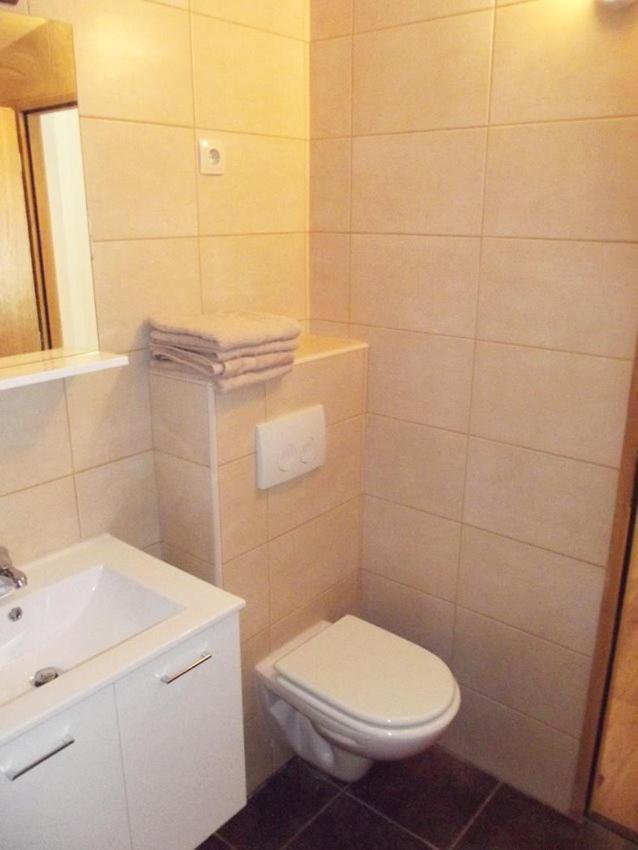 Apartmani Juliska Pirovac Zewnętrze zdjęcie