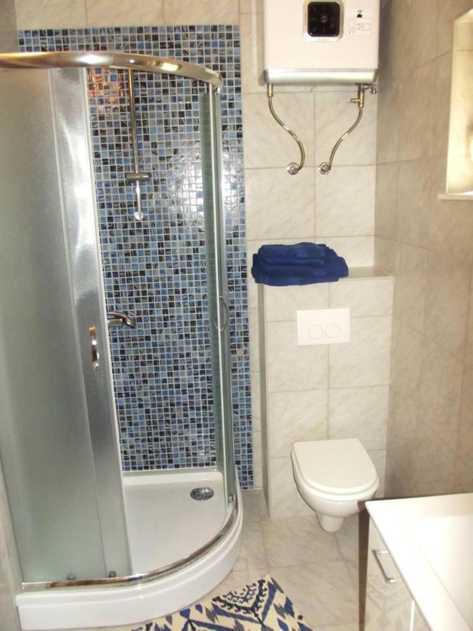 Apartmani Juliska Pirovac Zewnętrze zdjęcie