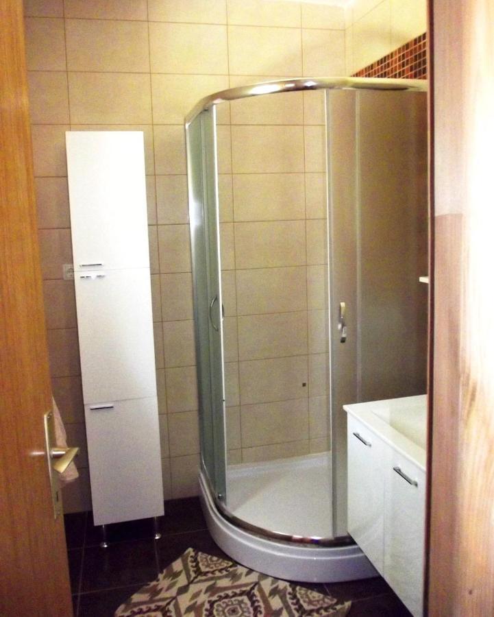 Apartmani Juliska Pirovac Zewnętrze zdjęcie