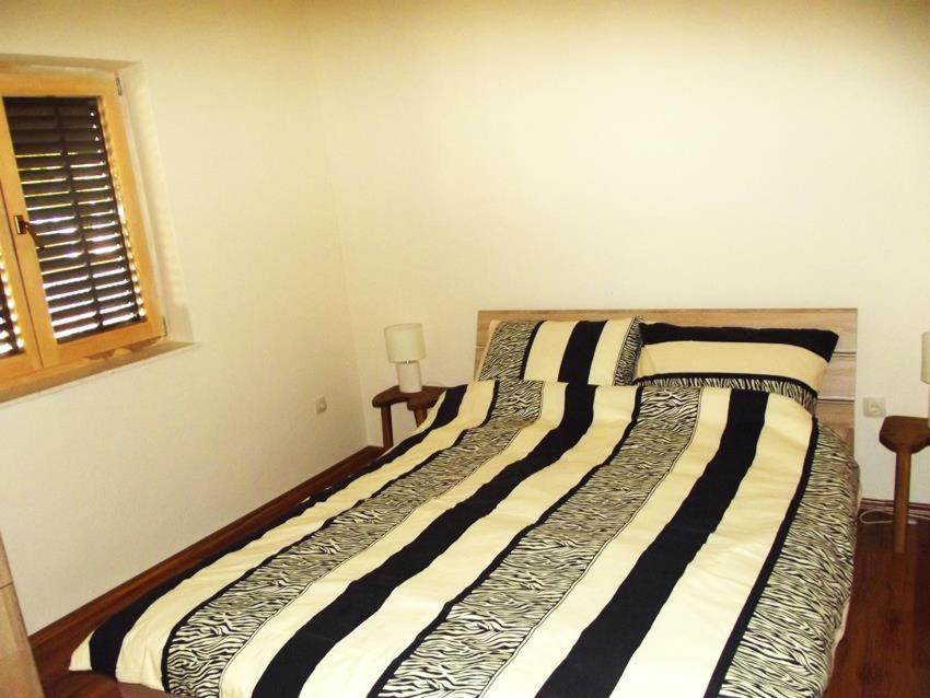 Apartmani Juliska Pirovac Zewnętrze zdjęcie
